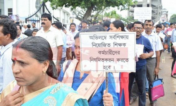 SSA teachers to go on 'Hunger Strike Till Death' from Aug-1 SSA teachers to go on 'Hunger Strike Till Death' from Aug-1